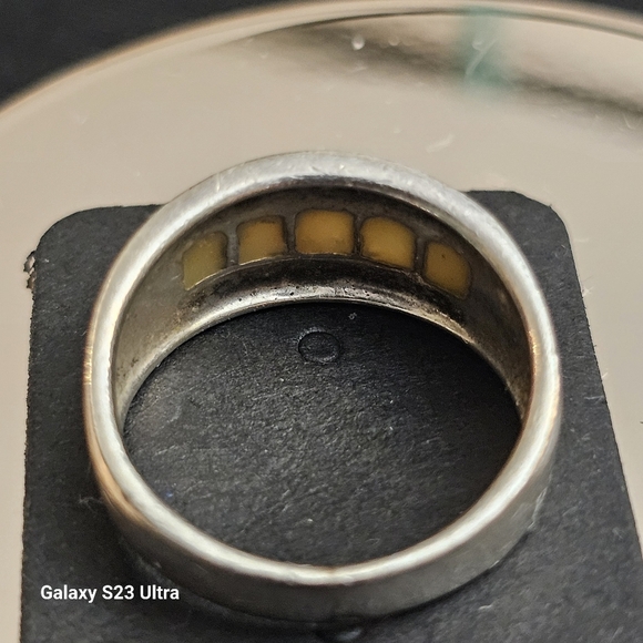 925 Sterling Silver Vintage Real Mother-of-Pearl and Marcasite Gem Ring Size 6 - Picture 5 of 9